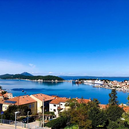 Beautiful View Apartment With Garage Space Mali Lošinj Zewnętrze zdjęcie
