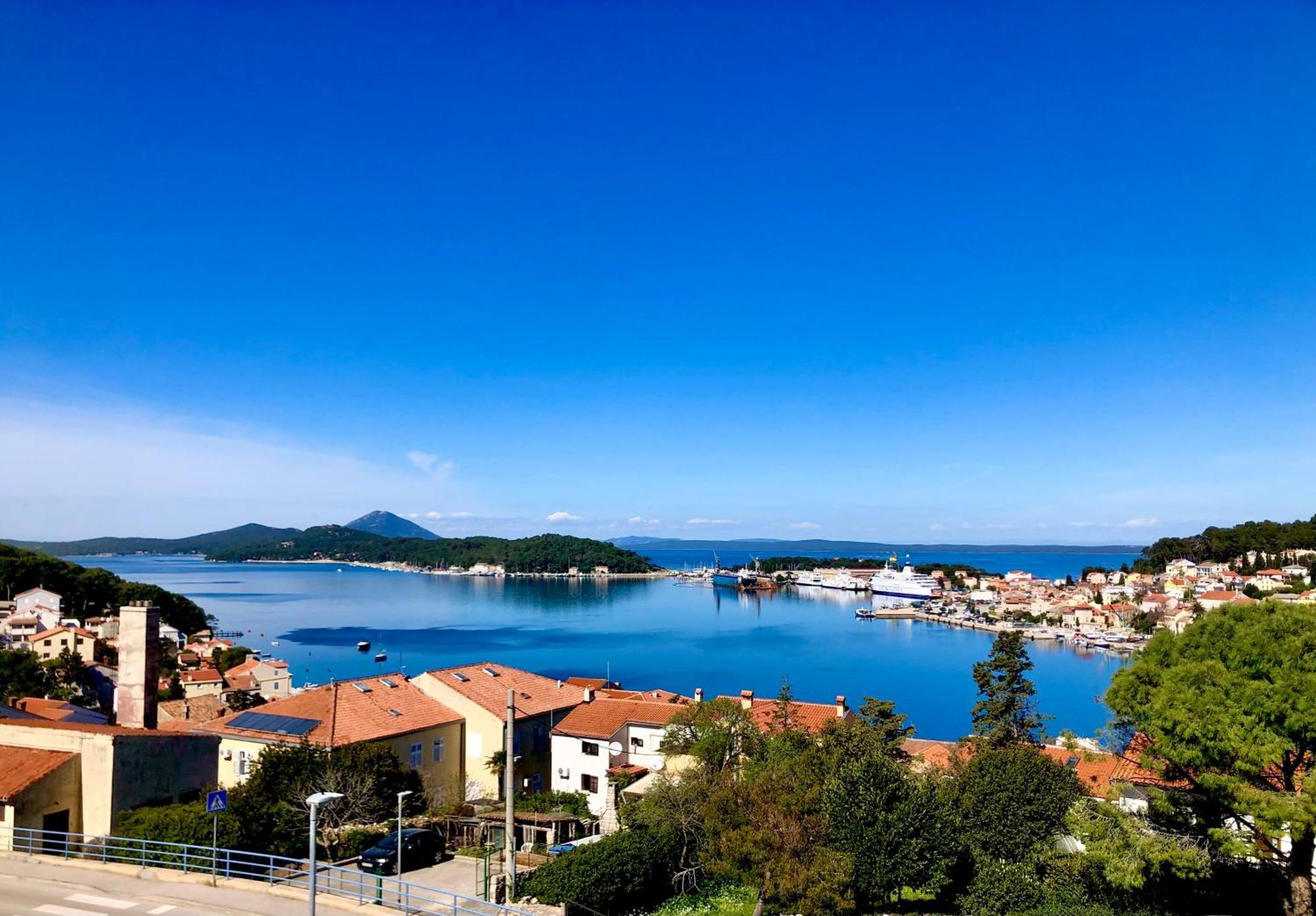 Beautiful View Apartment With Garage Space Mali Lošinj Zewnętrze zdjęcie