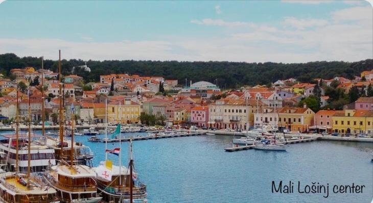 Beautiful View Apartment With Garage Space Mali Lošinj Zewnętrze zdjęcie