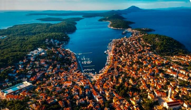 Beautiful View Apartment With Garage Space Mali Lošinj Zewnętrze zdjęcie