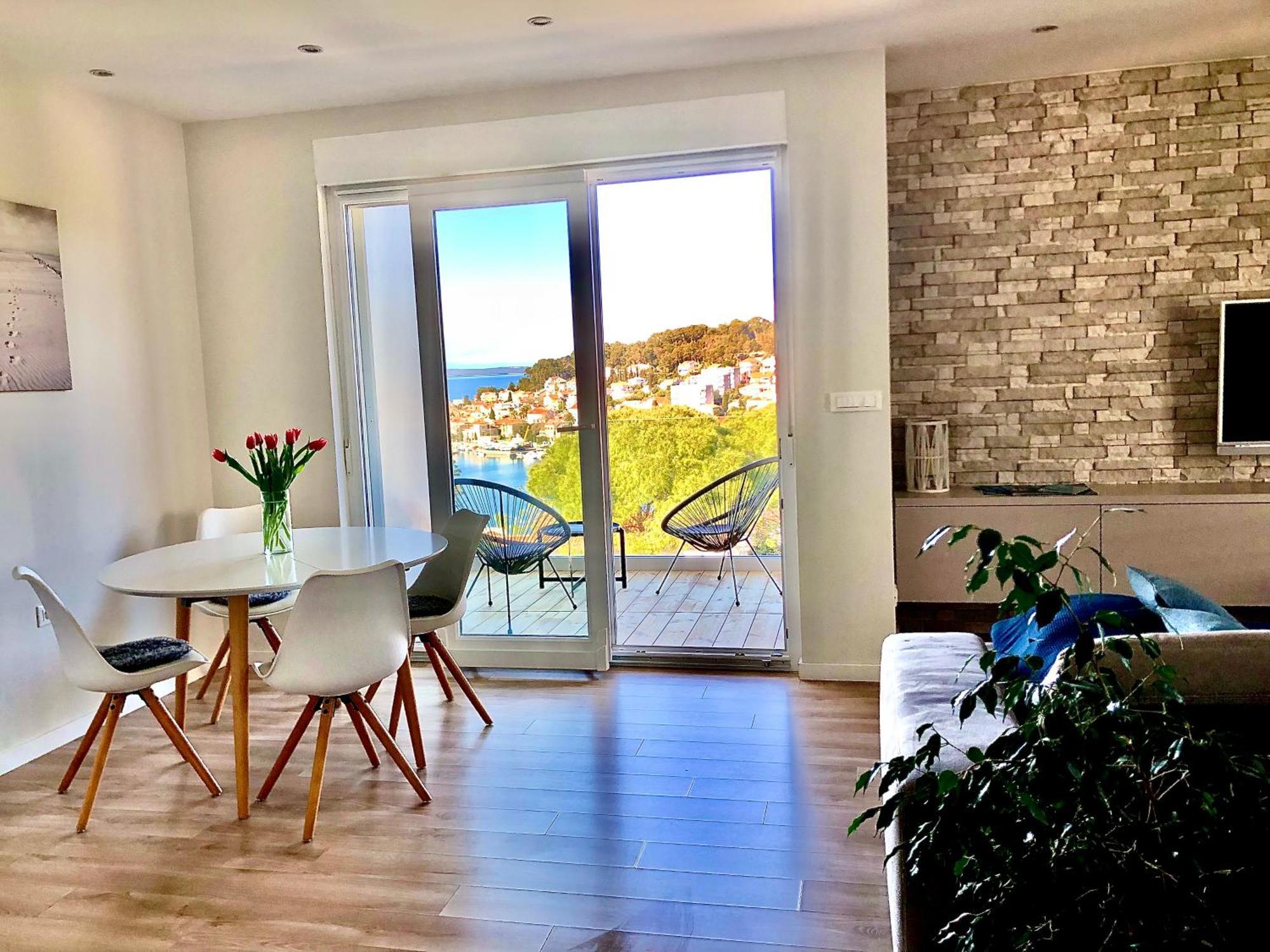 Beautiful View Apartment With Garage Space Mali Lošinj Zewnętrze zdjęcie