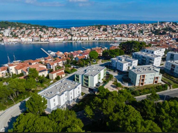 Beautiful View Apartment With Garage Space Mali Lošinj Zewnętrze zdjęcie
